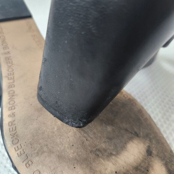 Bleecker and Bond Zetta Wedge Sandal Womens Size 8 Black Leather - Picture 12 of 13